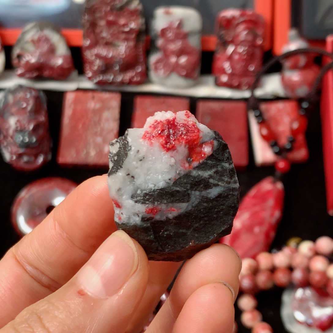 天然辰砂天然毛石