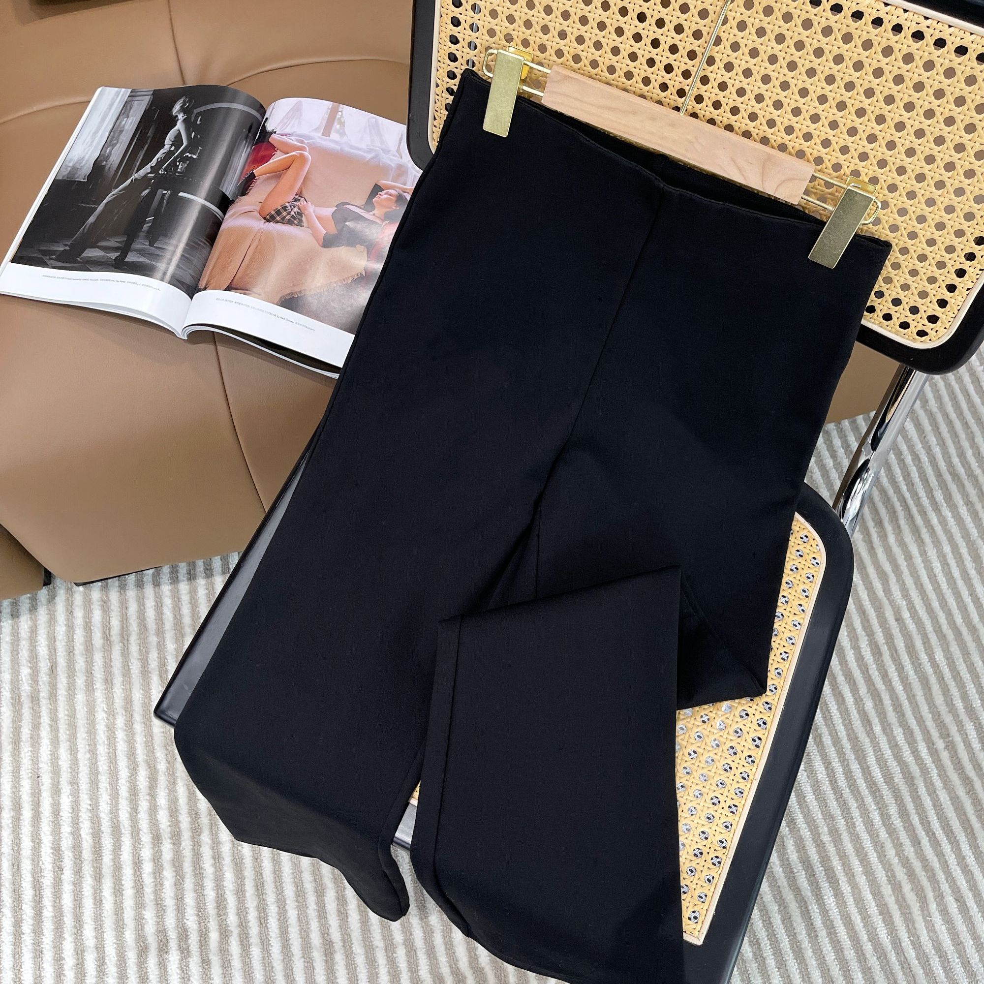 “纸片裤”显腿长修饰腿型显腿型休闲裤