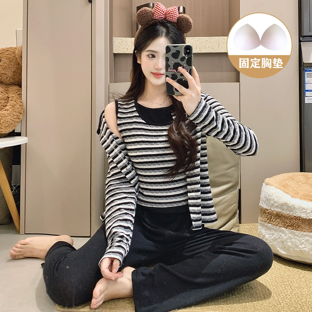 带胸垫睡衣女生新款秋冬季德绒条纹性感吊带背心长袖三件套家居服