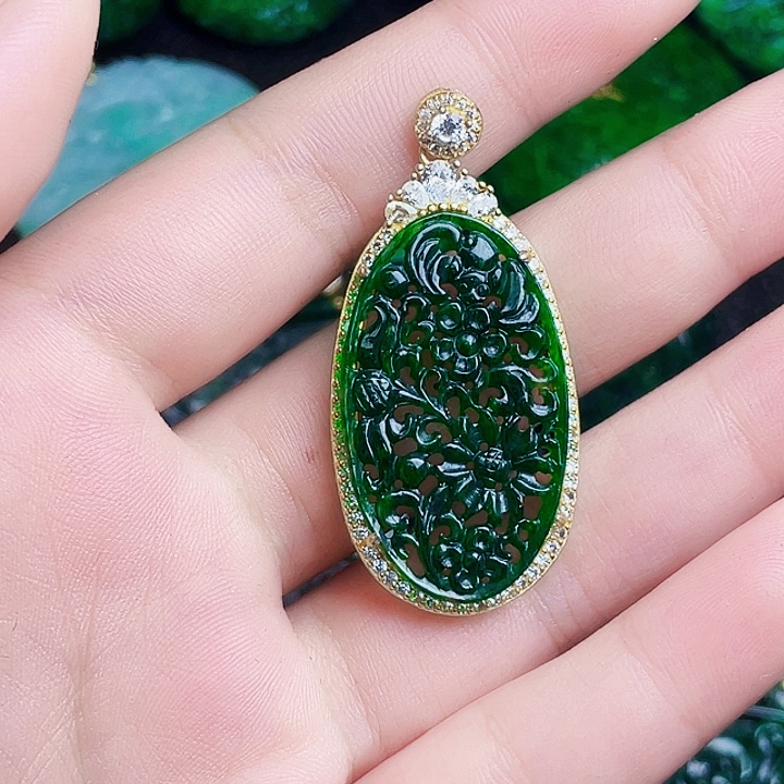 翡翠银S925镶嵌颈饰多样性