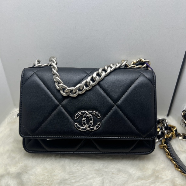 99新 Chanel/香奈儿 臻选黑银19bag woc DZ1852F20044