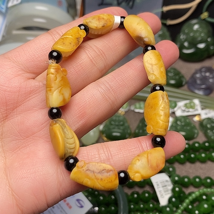 和田玉未镶嵌手链