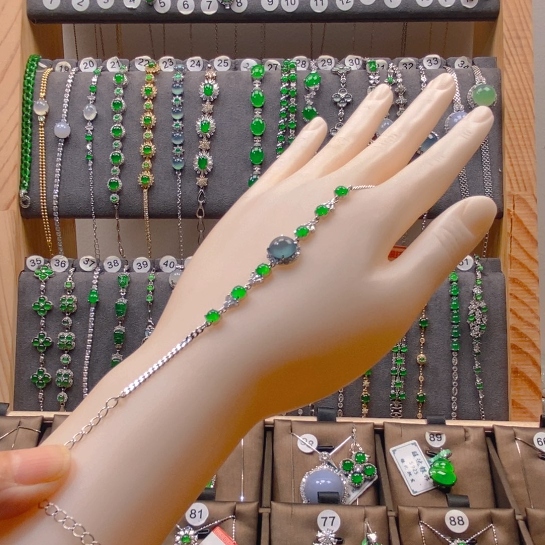 颈饰银S925镶嵌翡翠白*翡翠手链