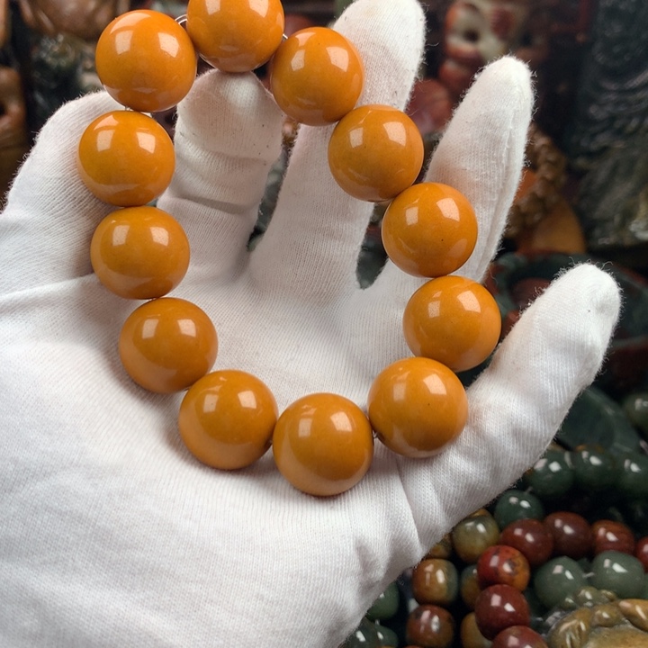 透闪石质玉未镶嵌珠宝奇石