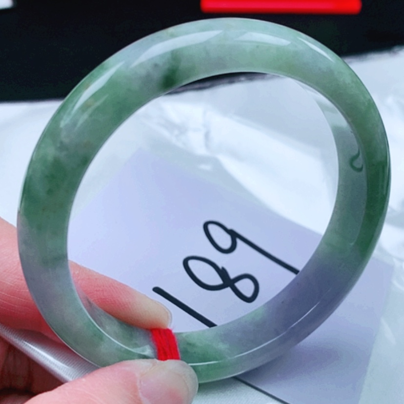 【闪购商品】翡翠手镯未镶嵌59圈