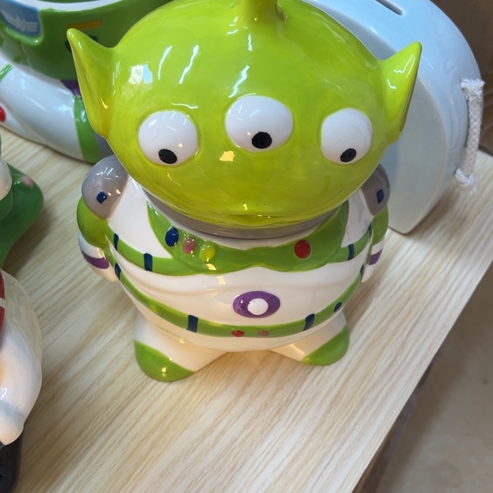 摆件陶瓷等行业的产品出口