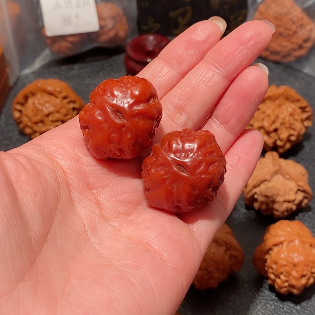 文玩核桃把件果*登胖头陀