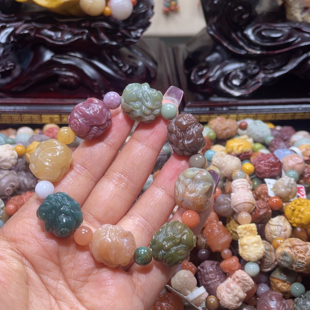 石英质玉手链未镶嵌