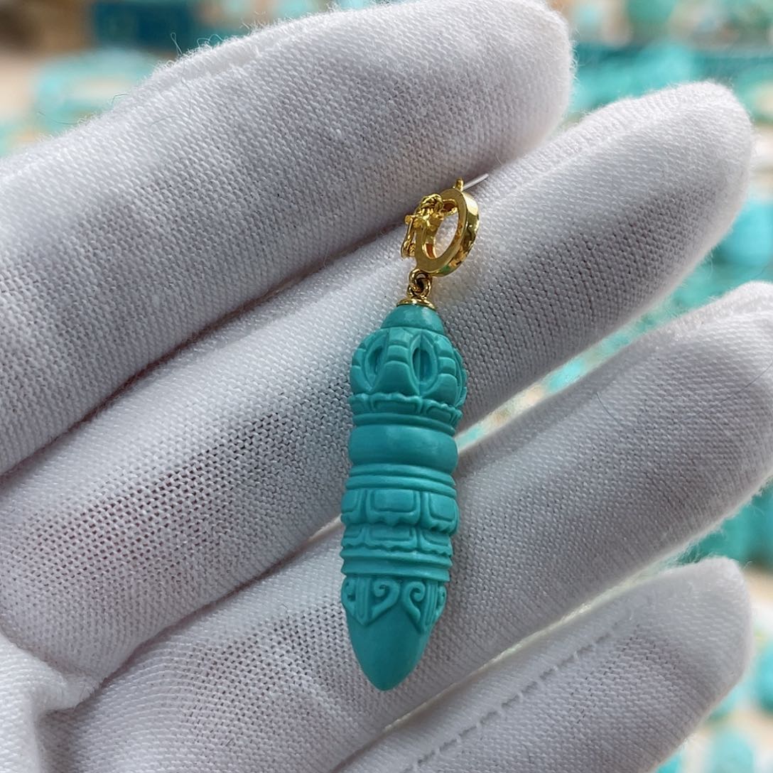 绿松石珠宝奇石18K金镶嵌