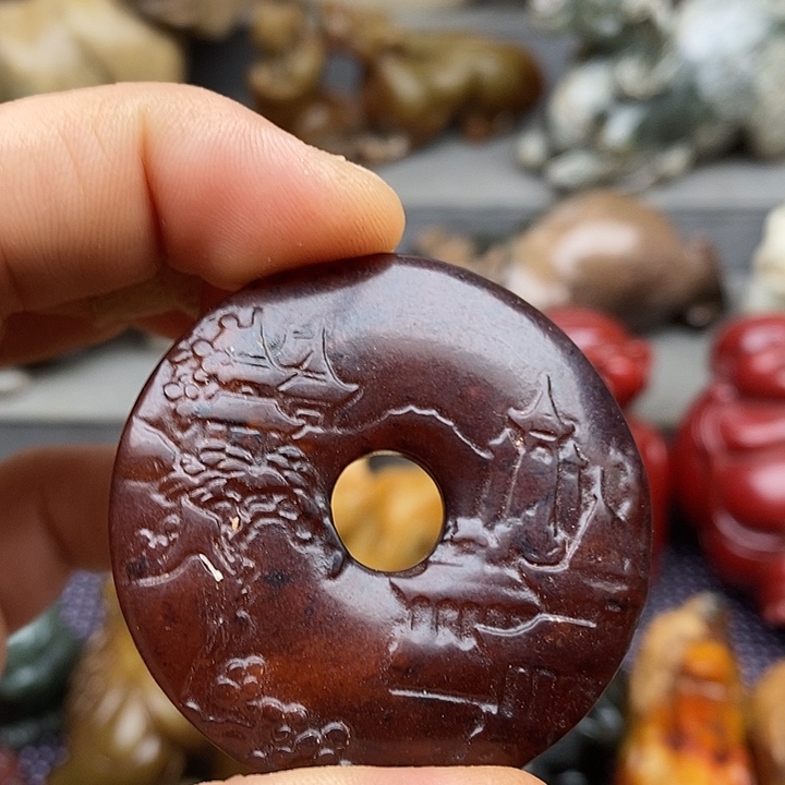 未镶嵌蛇纹石玉颈饰