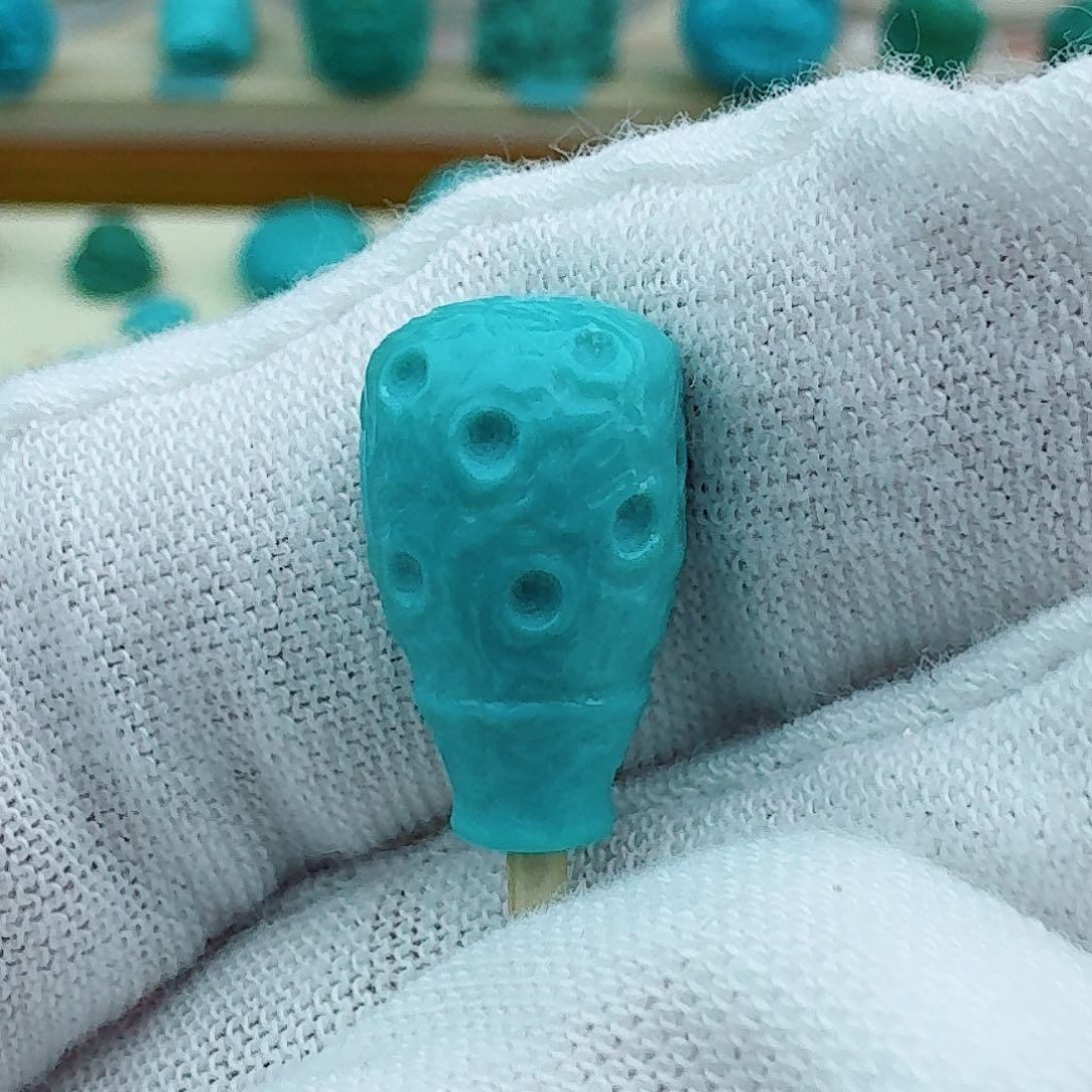 绿松石三通8.8未镶嵌