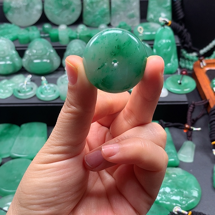 未镶嵌石英质玉珠宝半成品