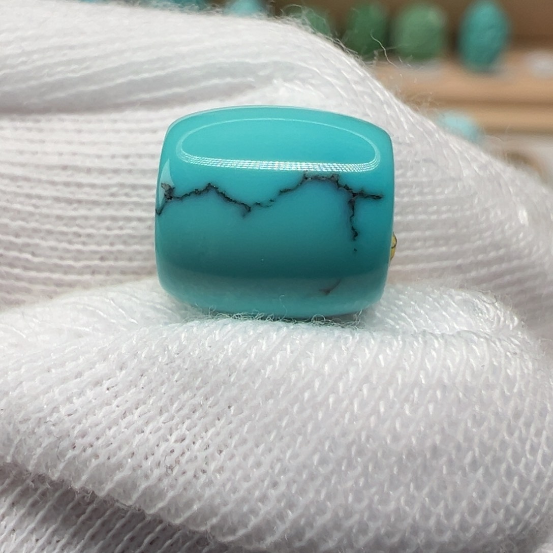 绿松石配饰未镶嵌