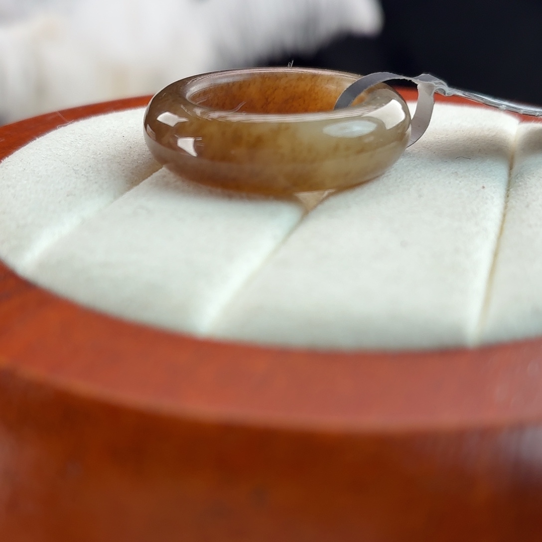 和田玉（糖玉）未镶嵌戒指r35金桔糖渐变18.2