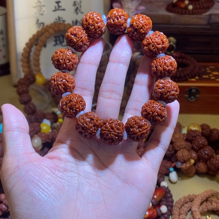 吊坠金刚菩提185玉化