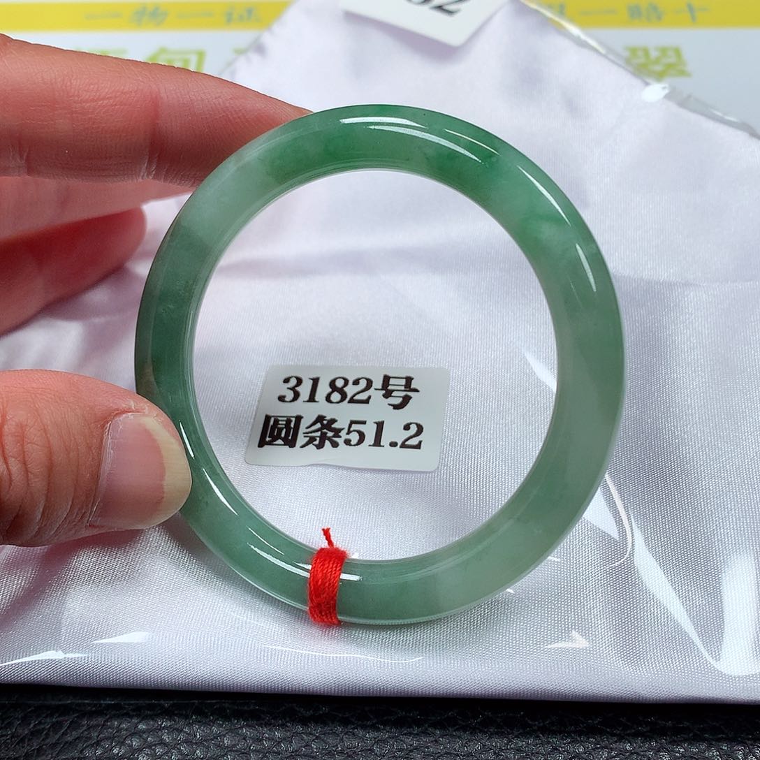 【闪购商品】翡翠手镯未镶嵌3182号