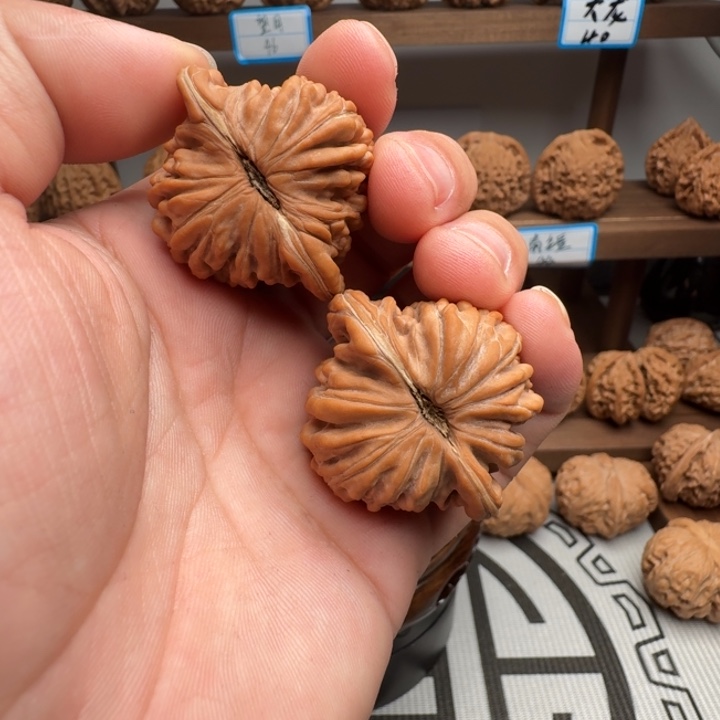 把件文玩核桃四座楼