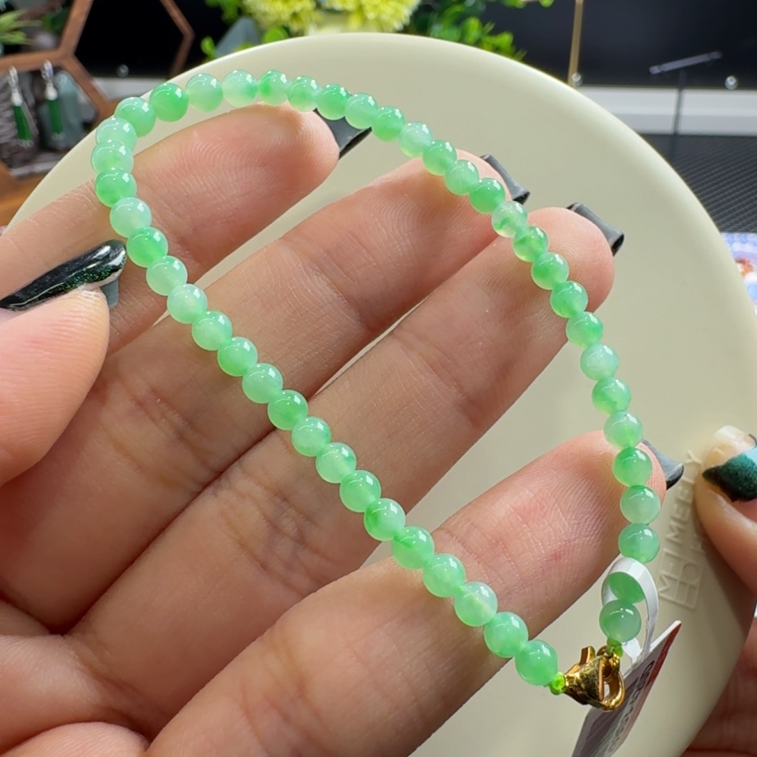未镶嵌翡翠手链冰甜阳绿手串卡4.4-3.5 福利！