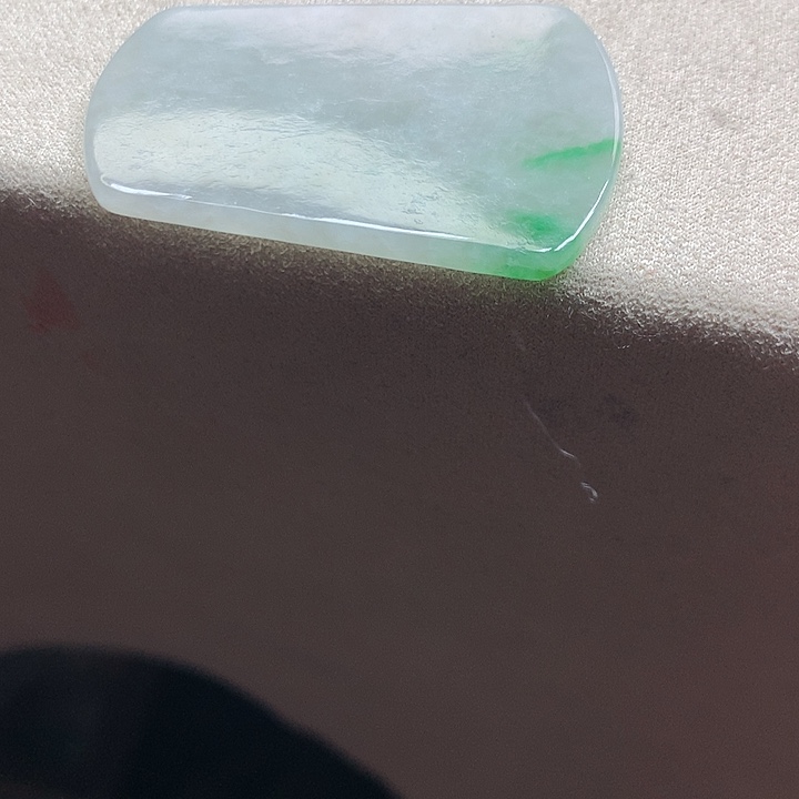 翡翠颈饰未镶嵌吊坠