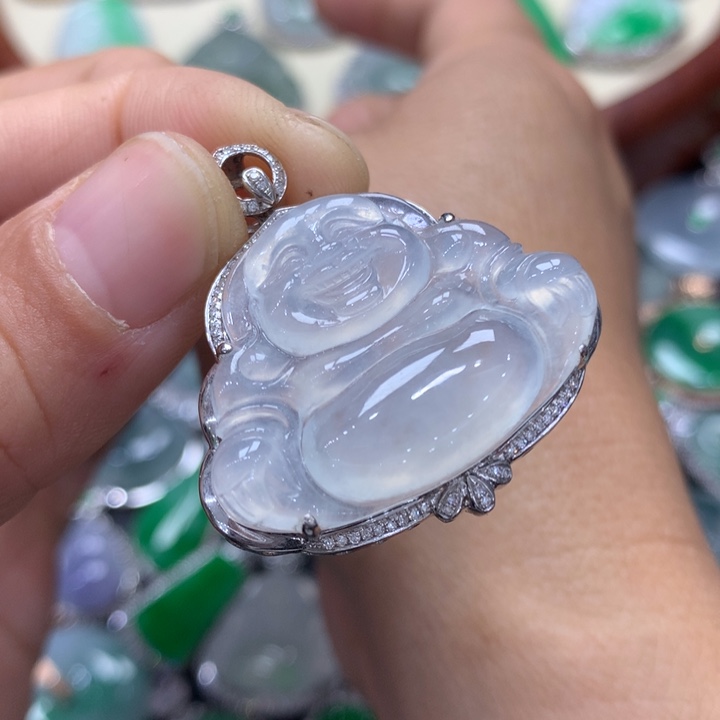 翡翠吊坠(不含链)18K金镶嵌