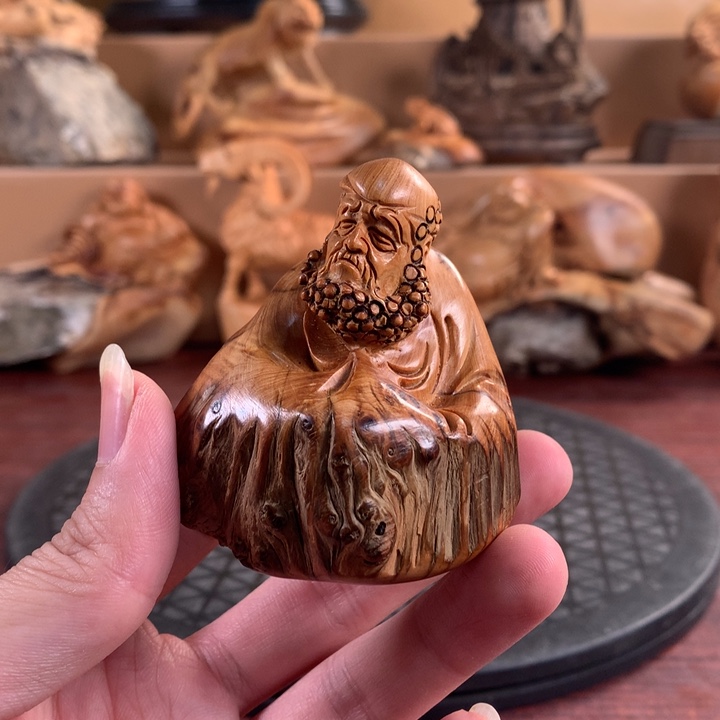 柏木（崖柏）根雕摆件