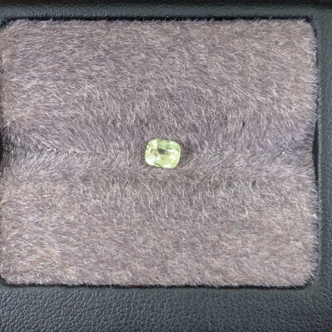 金绿宝石裸石未镶嵌