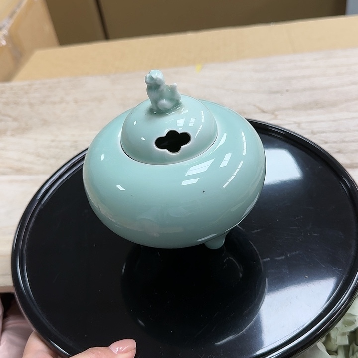 精品瓷器。            