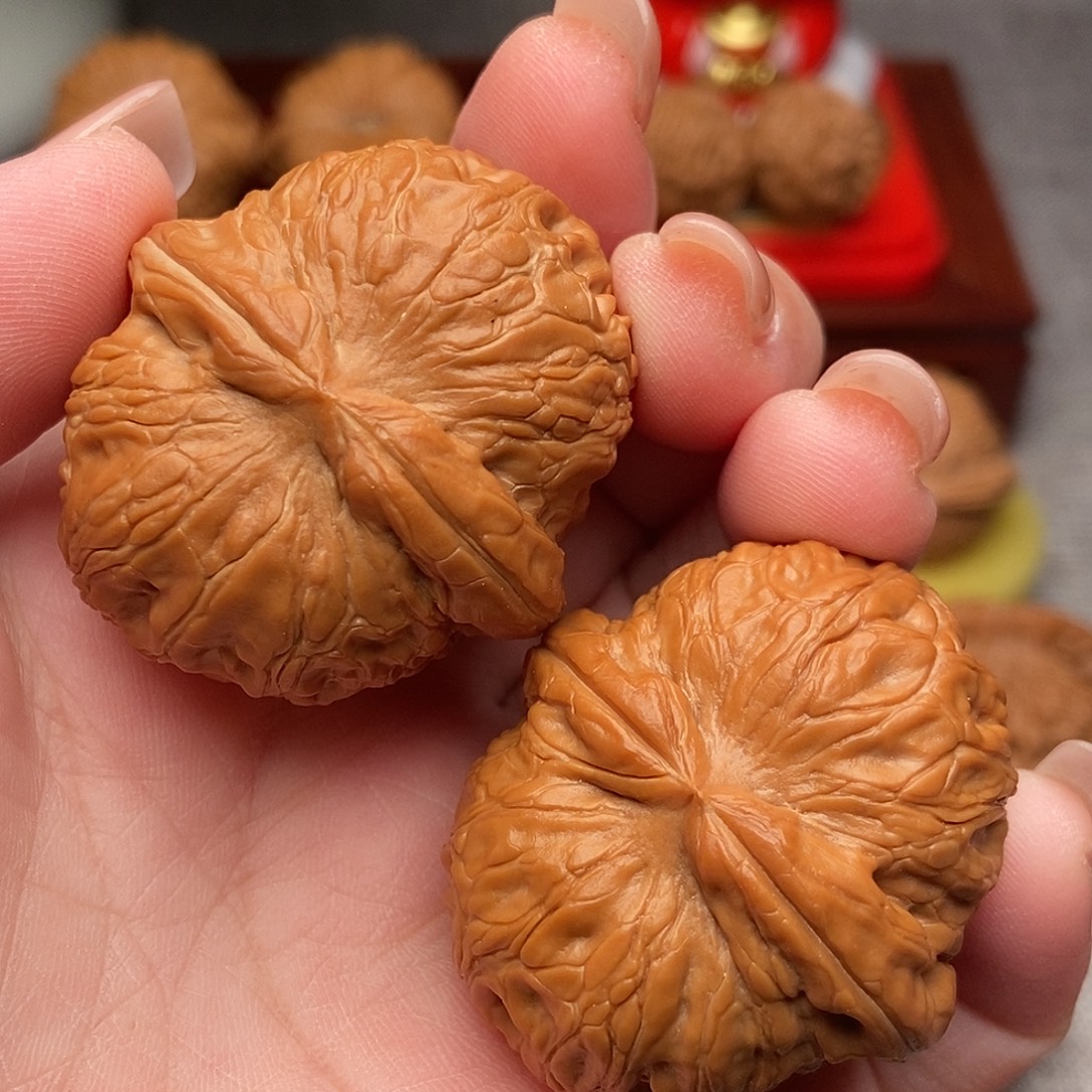 文玩核桃把件42全品绝配元宝