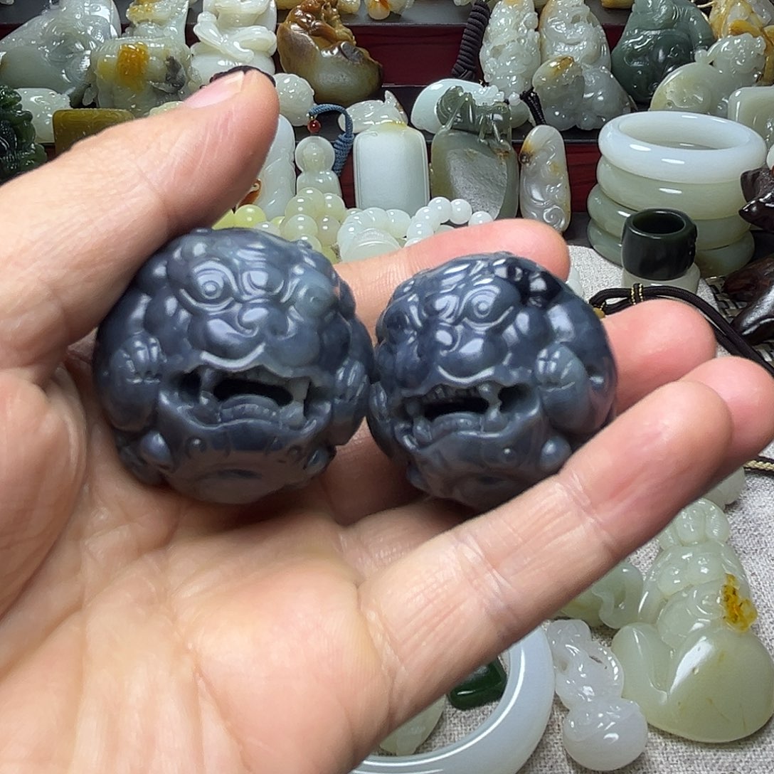 依***意和田玉未镶嵌把件