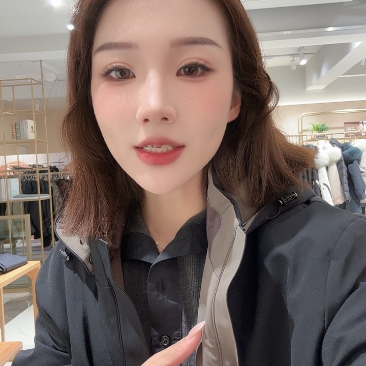 一哈夹克直播间直播了