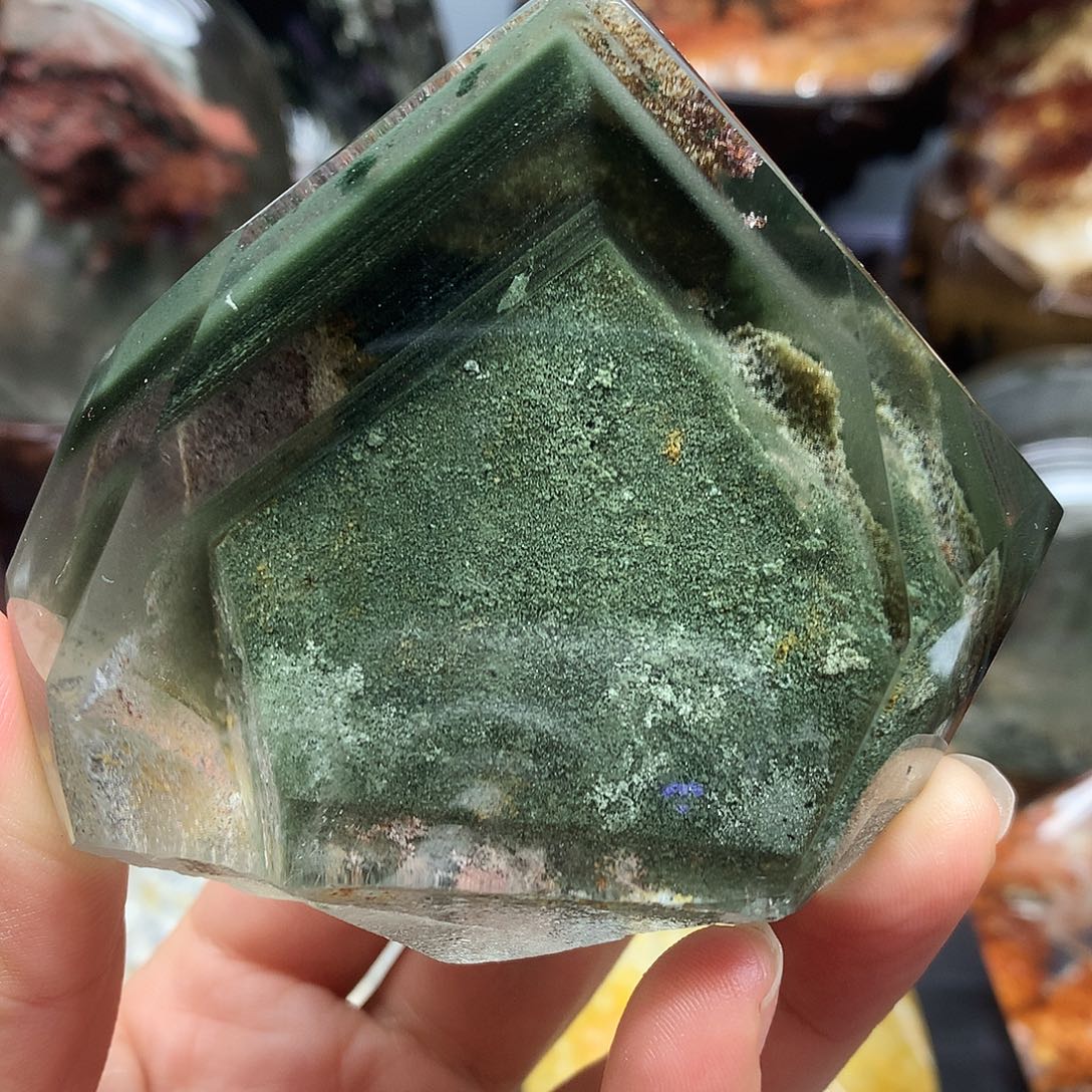 未镶嵌水晶珠宝半成品