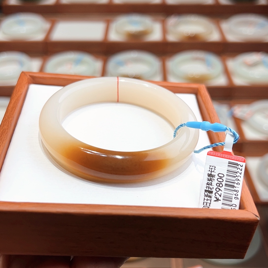 和田玉手镯未镶嵌53