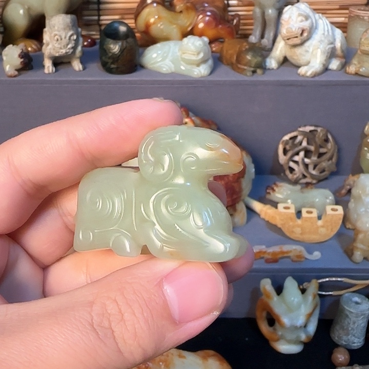 和田玉（糖玉）颈饰未镶嵌假*