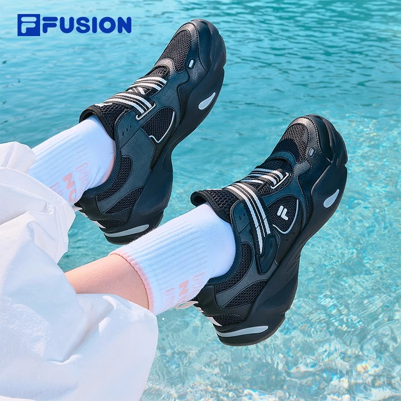 FILA斐乐【水滴鞋】玛丽珍凉鞋25夏季新款网面透气运动鞋T12W521003