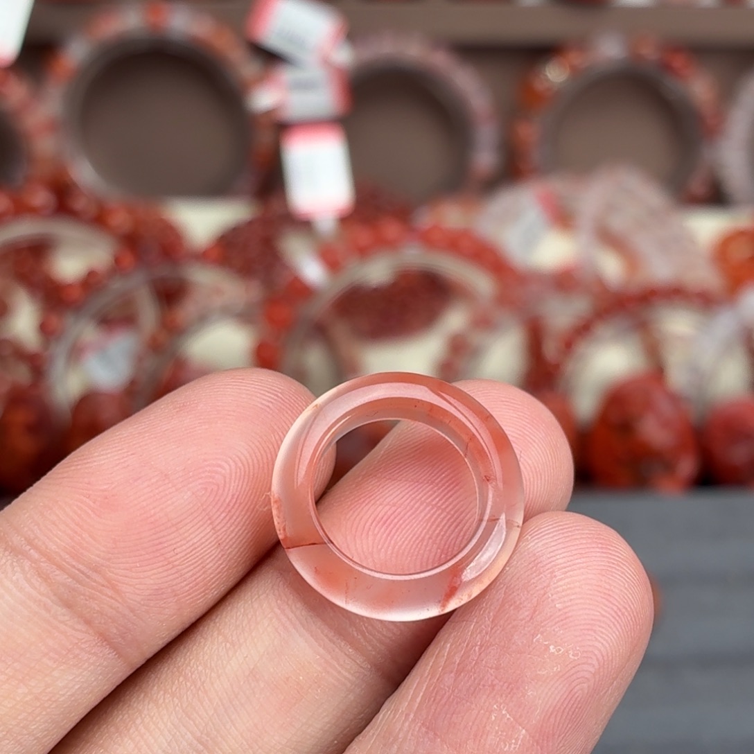 *****南红玛瑙未镶嵌颈饰跑环