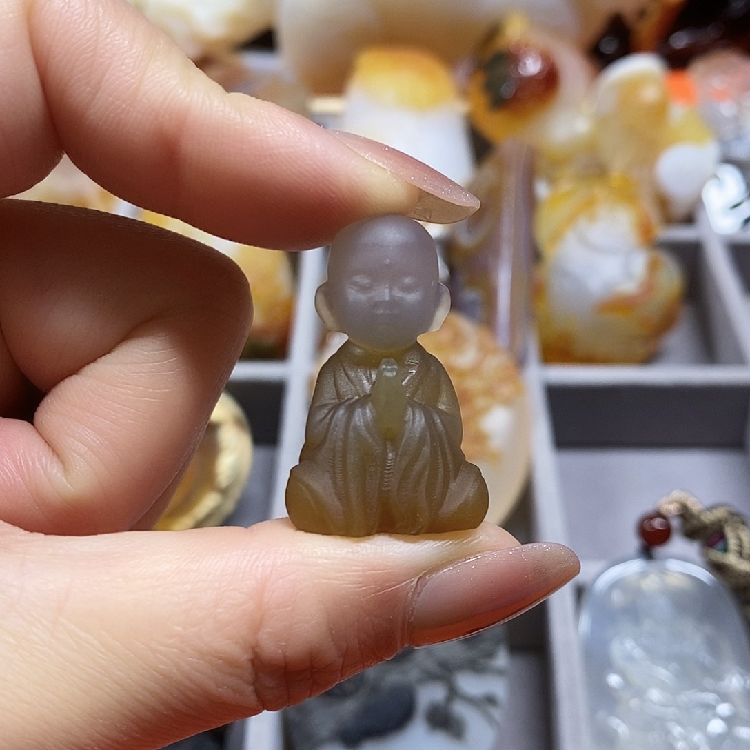 玛瑙/玉髓颈饰未镶嵌