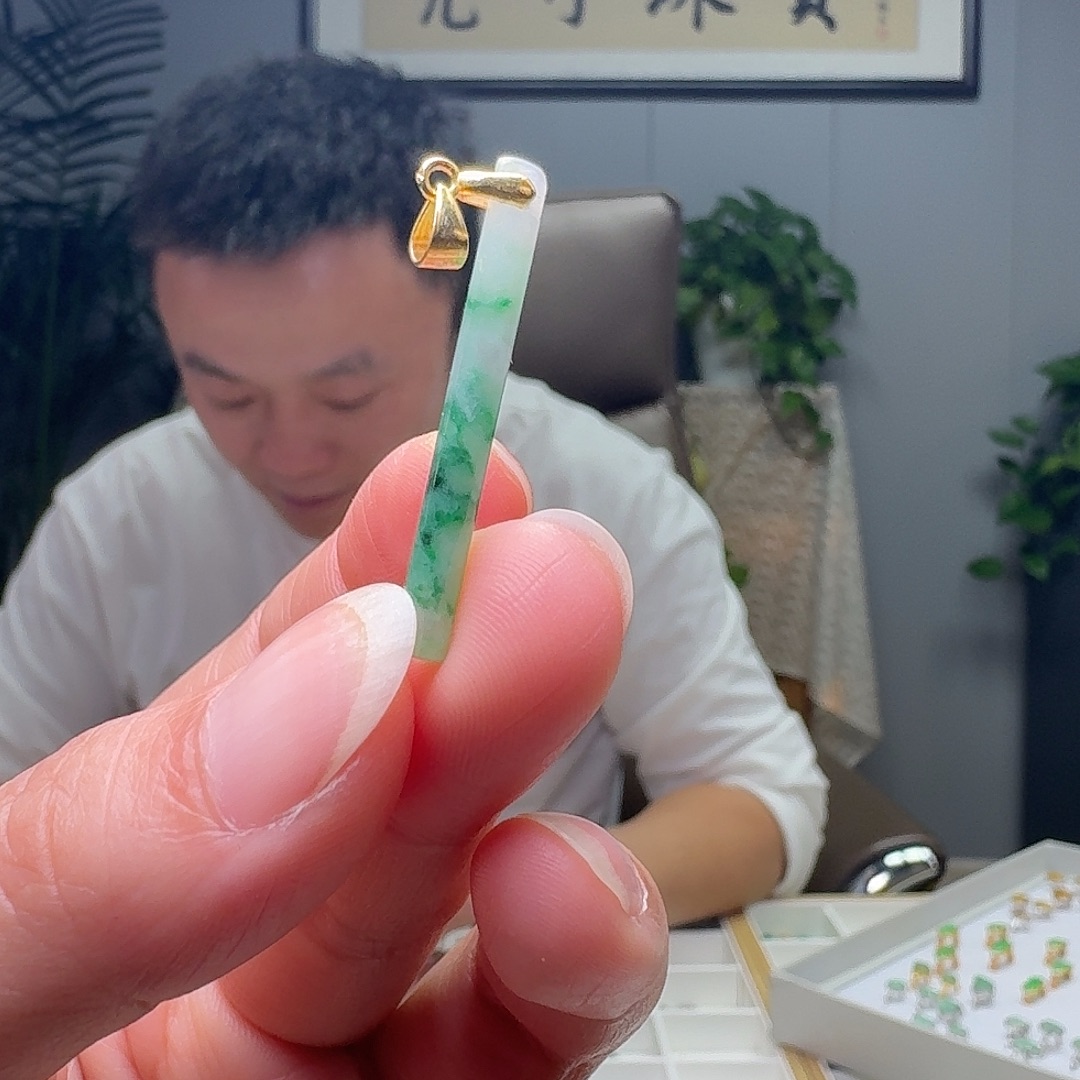 翡翠银S925镶嵌吊坠(不含链)天然