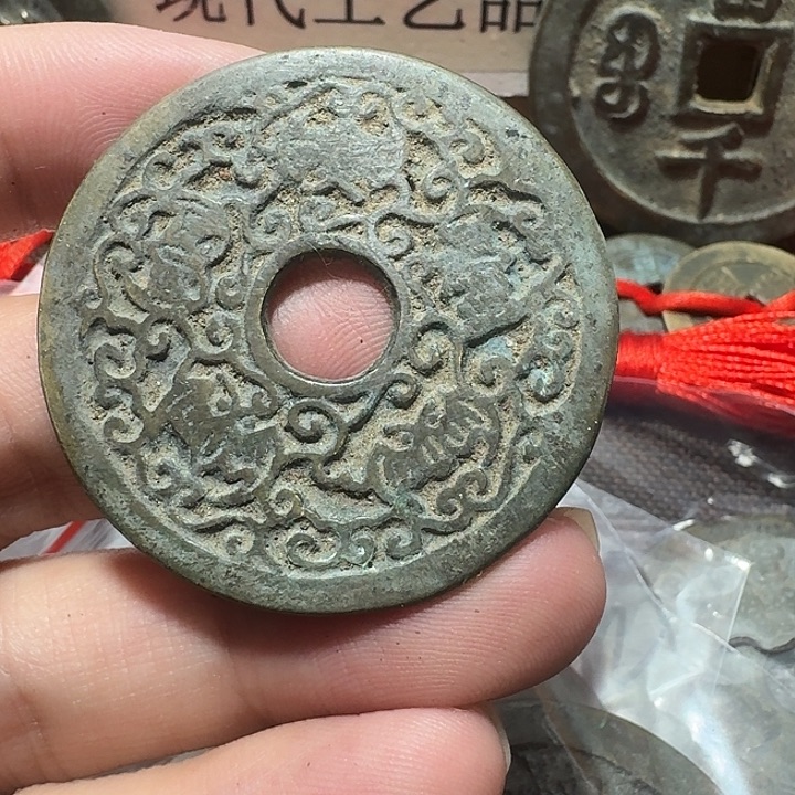 …***铜现代工艺品花钱