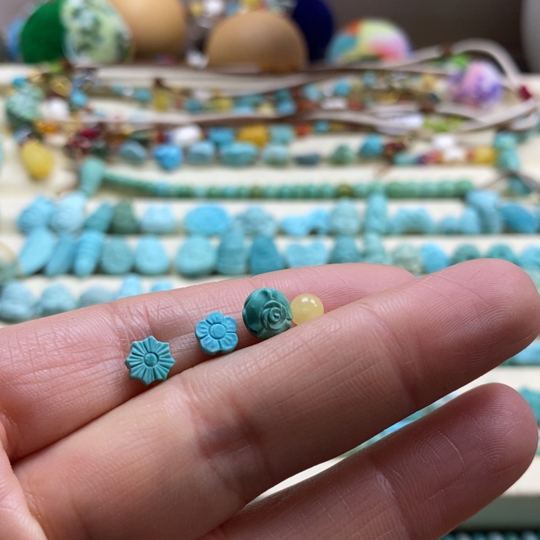 一***等琥珀未镶嵌裸石蜜蜡