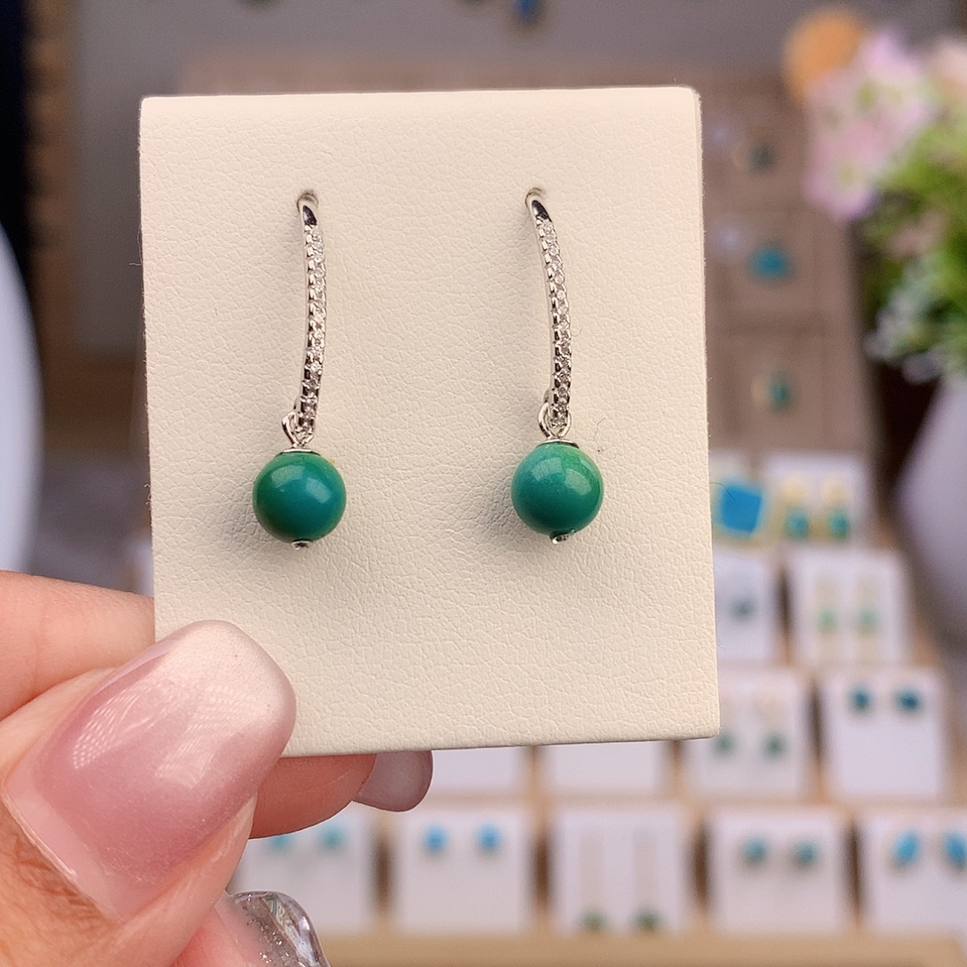 未镶嵌绿松石耳饰