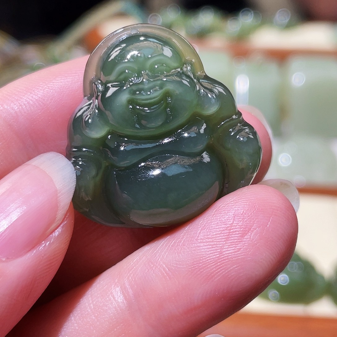 和田玉颈饰未镶嵌爱**拜