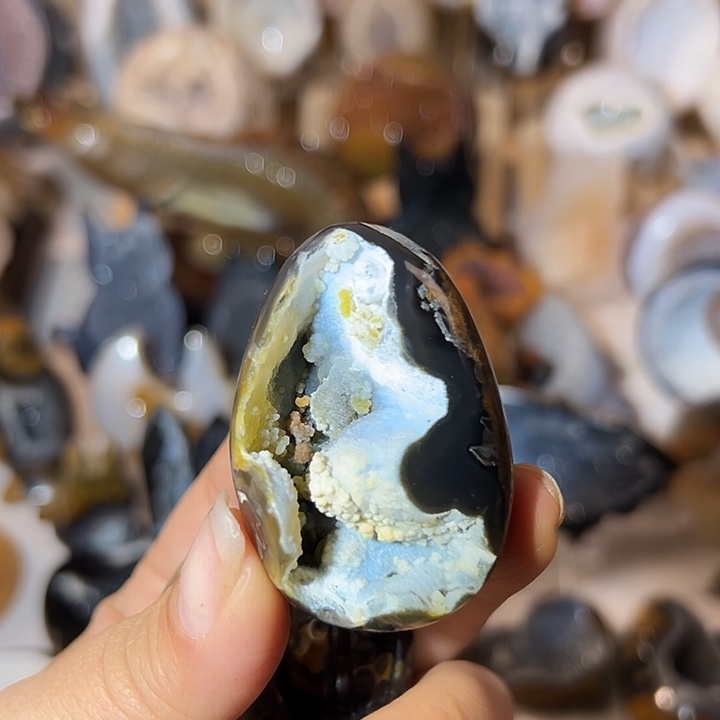 玛瑙/玉髓无未镶嵌啵***盖九眼龙蛋