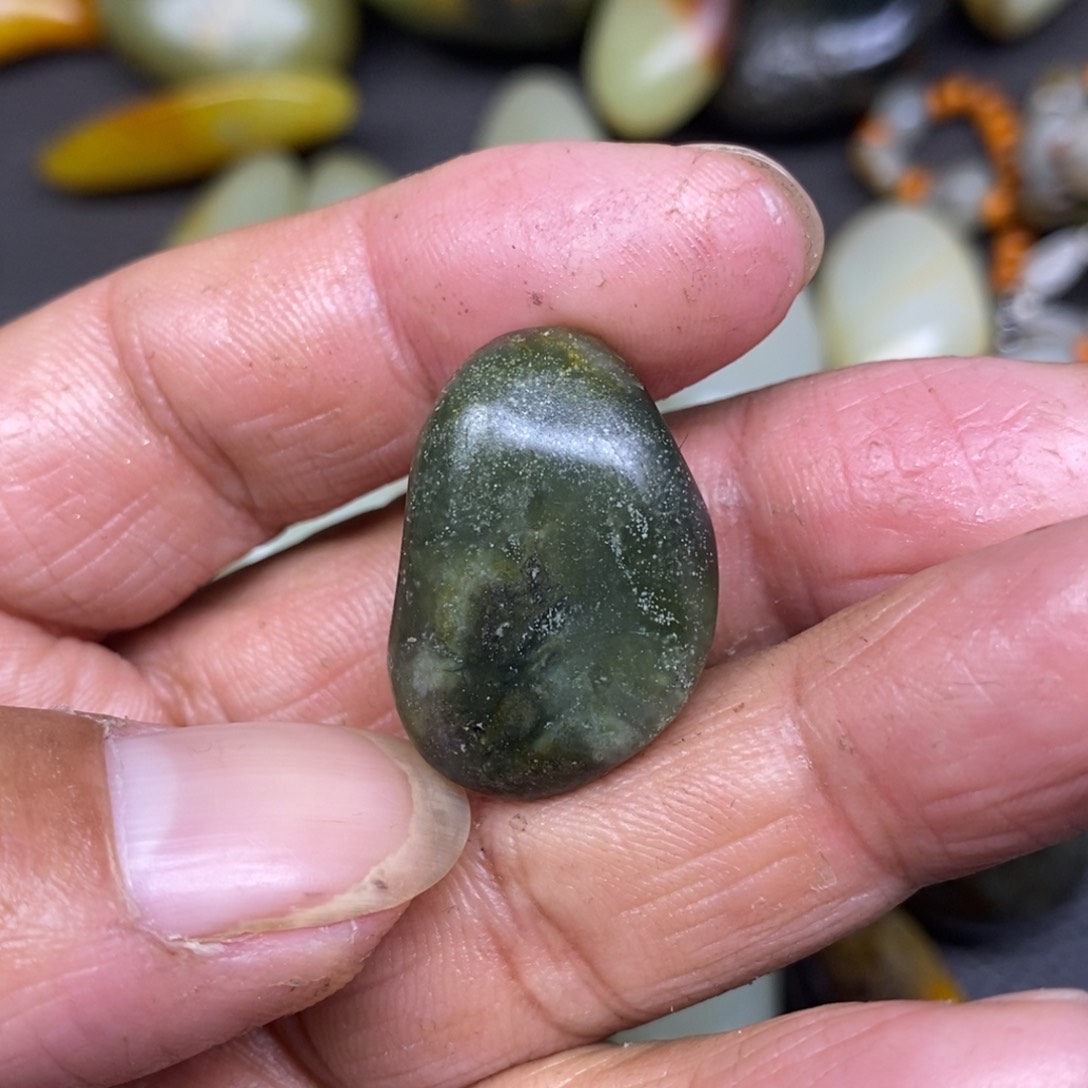 和田玉（糖玉）挂件未镶嵌