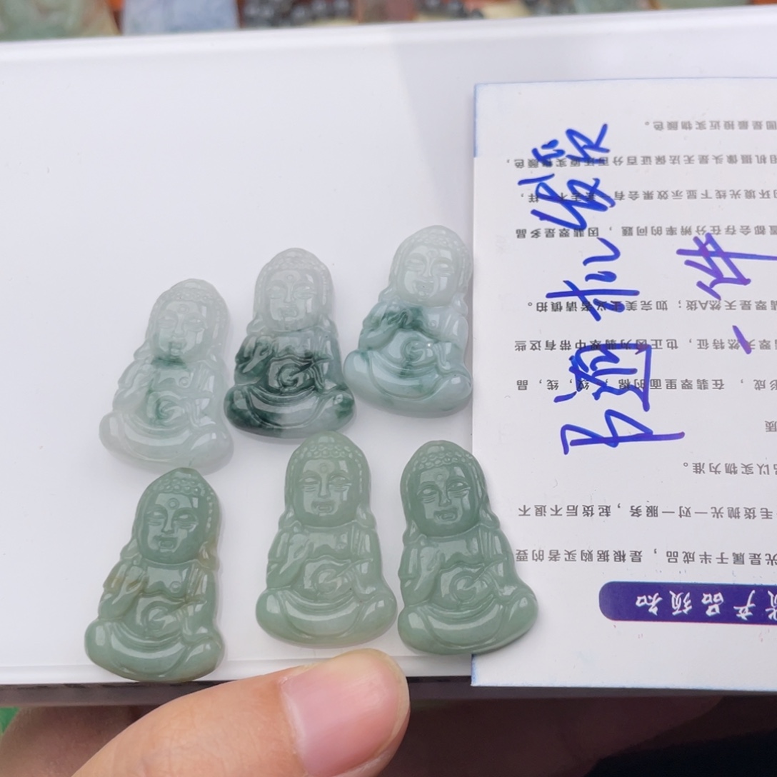 定制翡翠未镶嵌翡翠