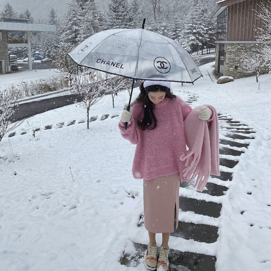 徐琳mini「桃之夭夭」治愈系少女前开叉皮裙 x210443