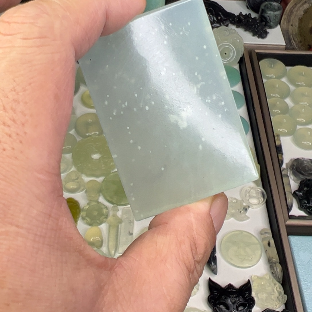 欲***昏岫玉未镶嵌颈饰精品白冰暴风雪