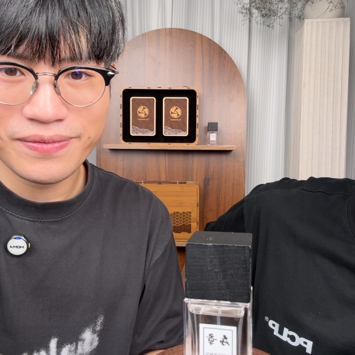 觅***蓝油油油油油油油油