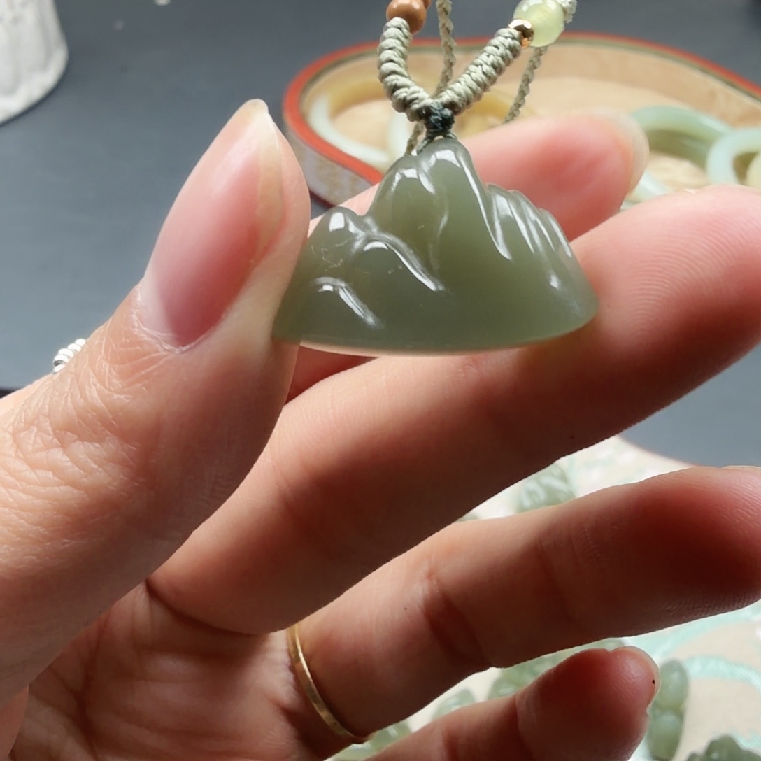 和田玉未镶嵌颈饰008