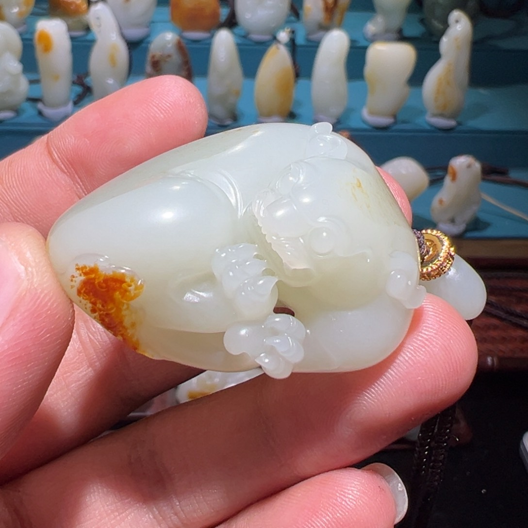 颈饰未镶嵌和田玉（子料）二****帆