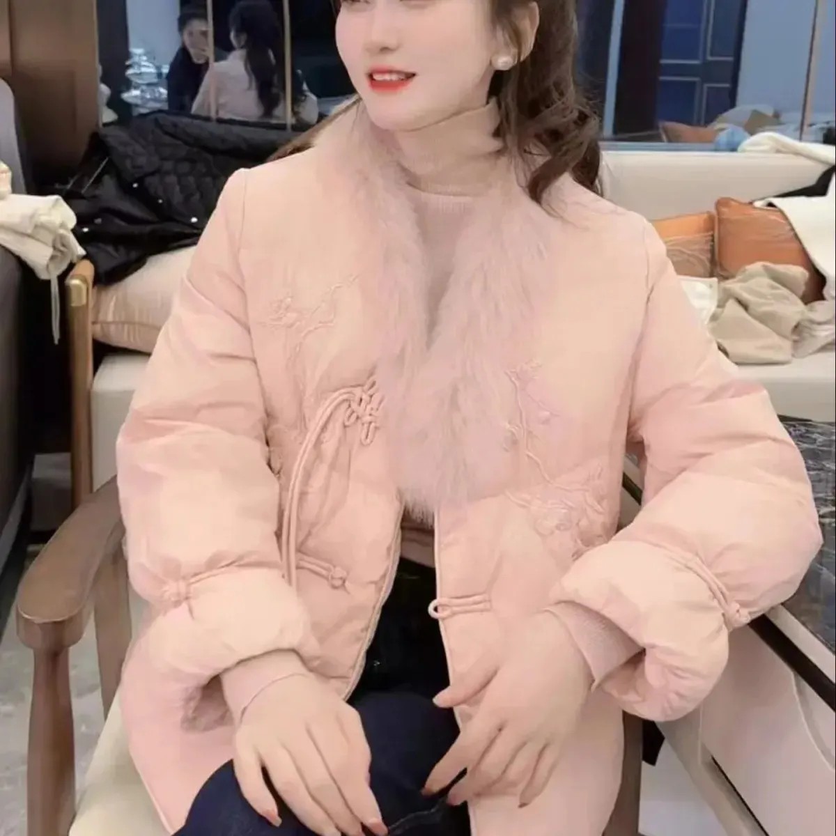 新中式国风羽绒棉服女刺绣盘扣毛领2025新款冬季保暖立领气质高档